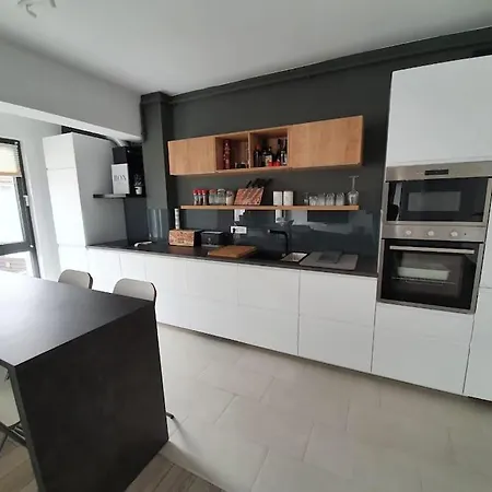 Apartment Hanari - 95m² - Parking - *